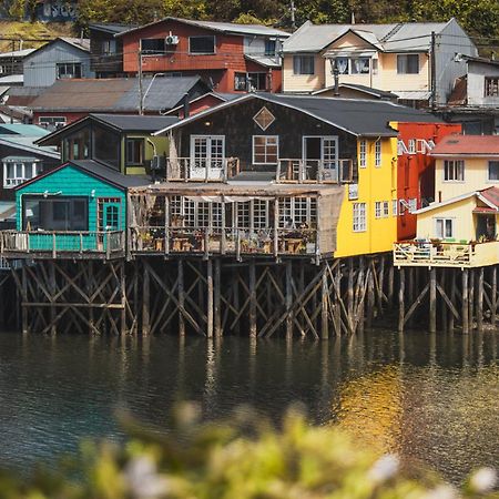 Palafito Hostel Chiloe Castro Bagian luar foto