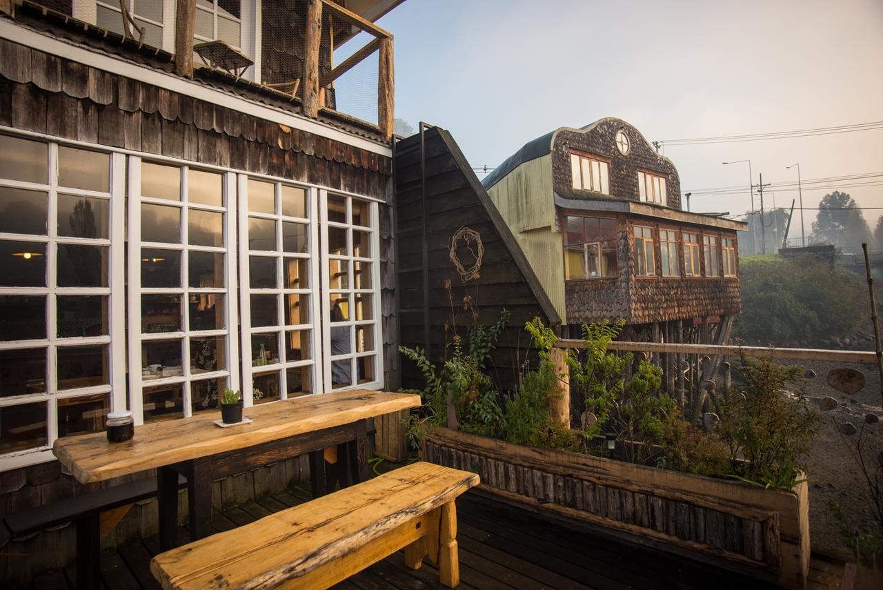 Palafito Hostel Chiloe Castro Bagian luar foto
