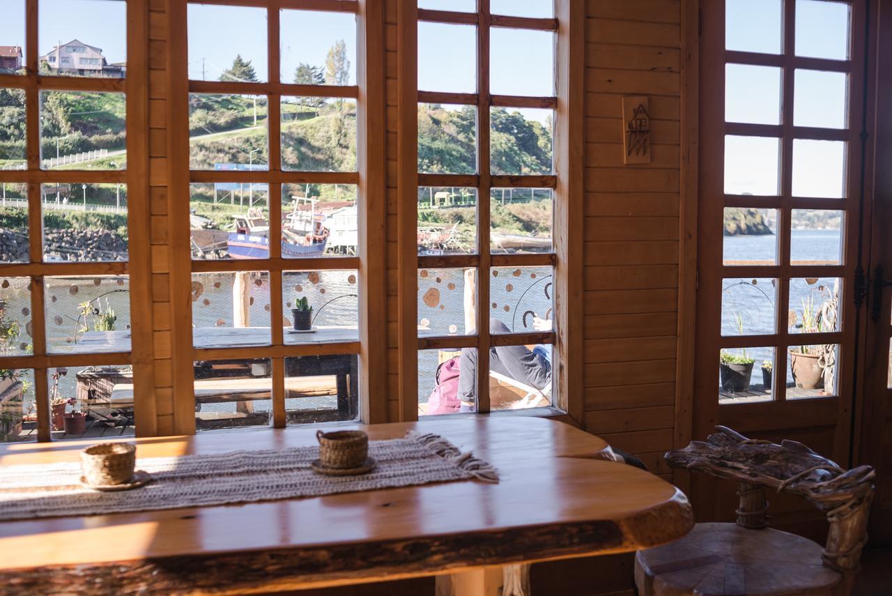 Palafito Hostel Chiloe Castro Bagian luar foto